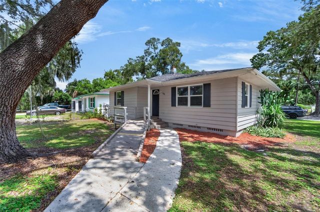 703 INTERLACHEN PKWY, Lakeland, FL 33801