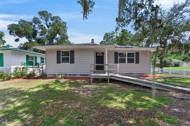 703 INTERLACHEN PKWY, Lakeland, FL 33801
