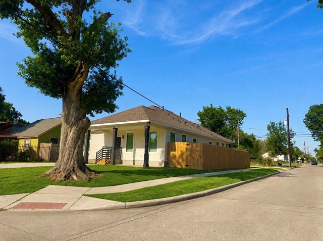 623 Munger Unit A Street, Pasadena, TX 77506