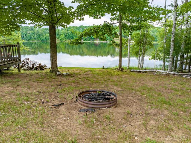 6896 S Forest Lake Drive, Alger, MI 48610