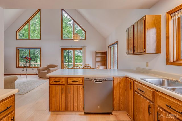 6896 S Forest Lake Drive, Alger, MI 48610