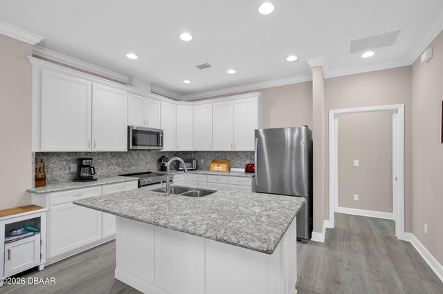 925 Margaritaville Avenue, Daytona Beach, FL 32124