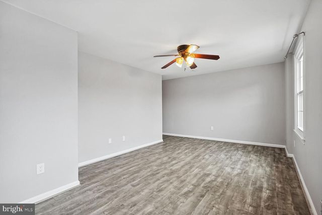 8102 PINELAKE CT, Alexandria, VA 22309