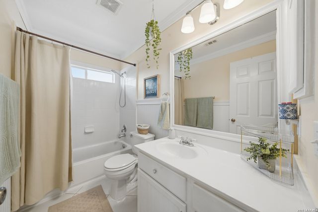 409 DONALAN DR, Converse, TX 78109
