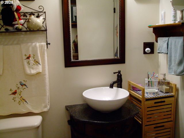 527 S DEWEY St, Union, OR 97883