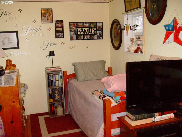 527 S DEWEY St, Union, OR 97883