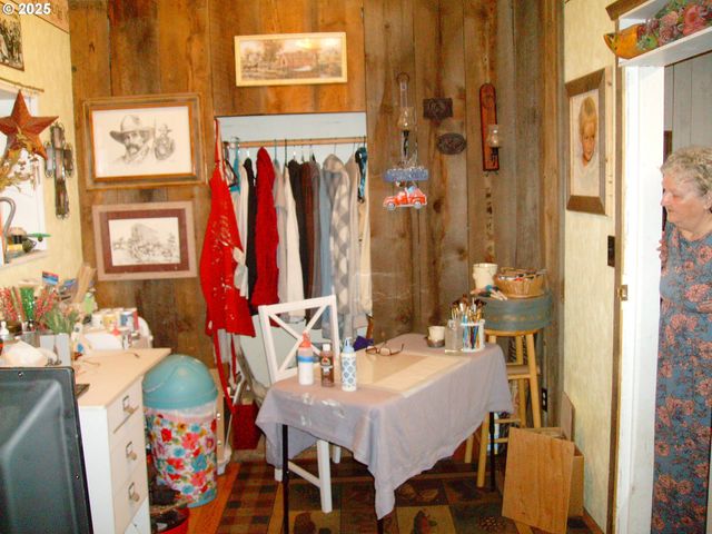 527 S DEWEY St, Union, OR 97883