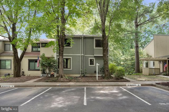 2347 MILLENNIUM LN, Reston, VA 20191