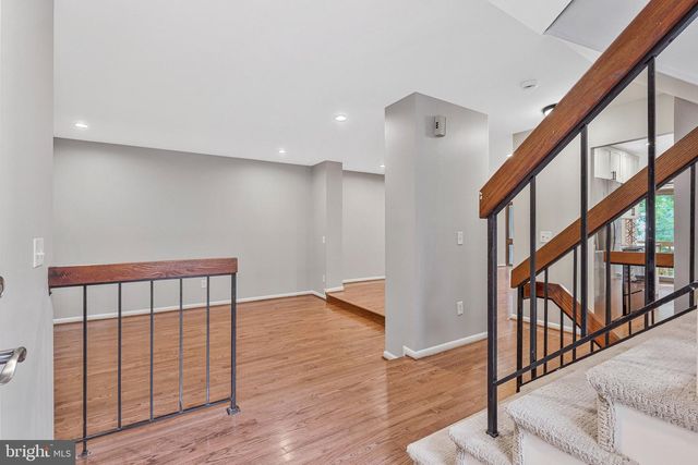 2347 MILLENNIUM LN, Reston, VA 20191