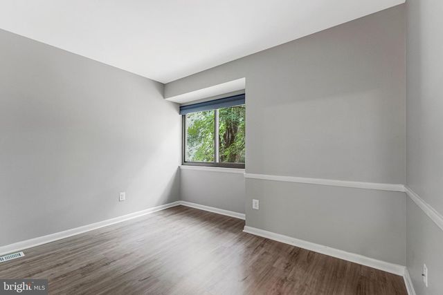2347 MILLENNIUM LN, Reston, VA 20191