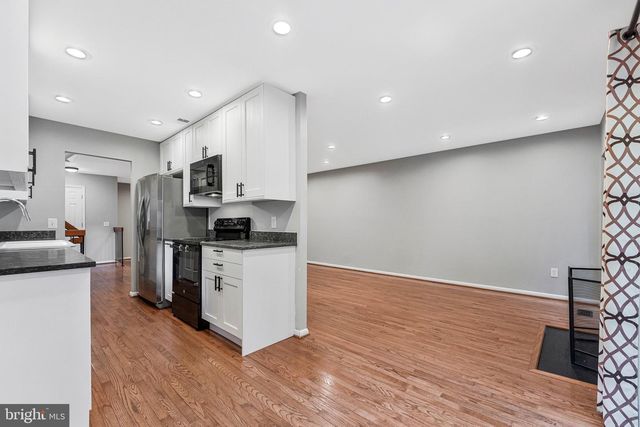 2347 MILLENNIUM LN, Reston, VA 20191