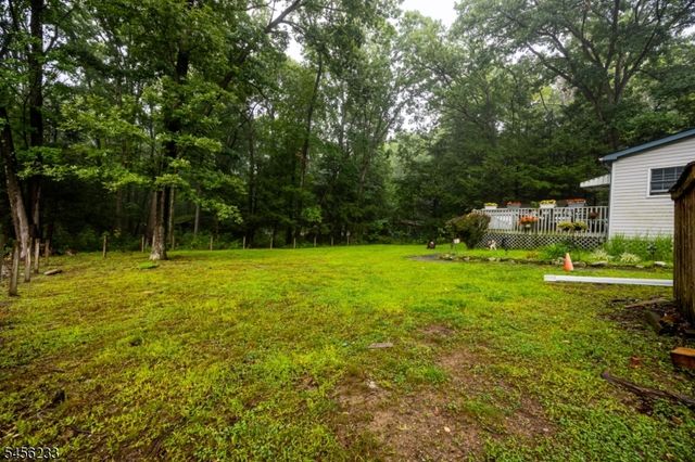 10 Pochuck Dr, Vernon Twp., NJ 07461