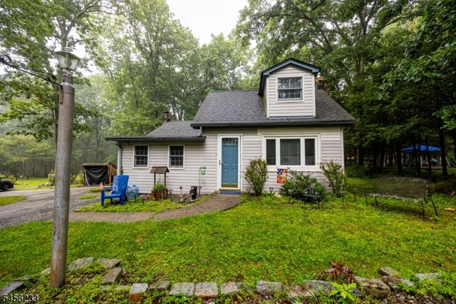 10 Pochuck Dr, Vernon Twp., NJ 07461