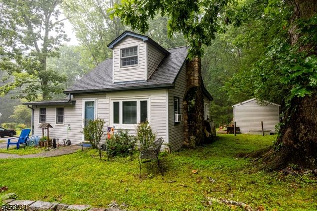 10 Pochuck Dr, Vernon Twp., NJ 07461