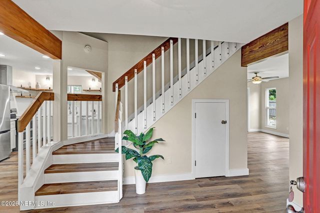 2178 AZTEC Drive W, Jacksonville, FL 32246