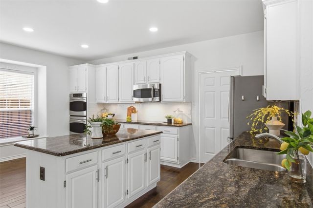 4437 English Oak Drive, Plano, TX 75024