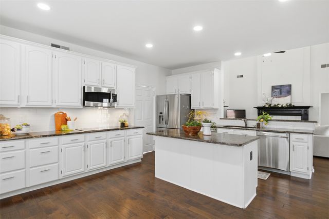 4437 English Oak Drive, Plano, TX 75024