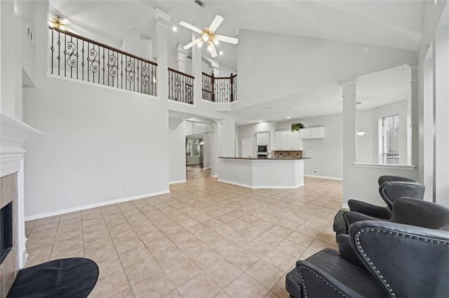 5403 Emerald Pointe Lane, Sugar Land, TX 77479