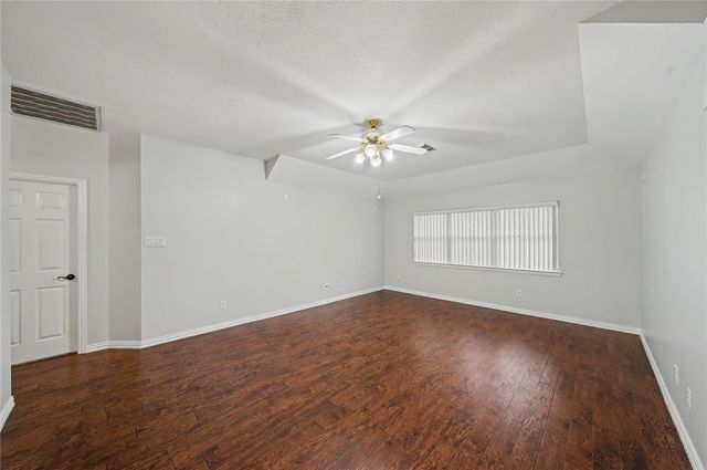 5403 Emerald Pointe Lane, Sugar Land, TX 77479