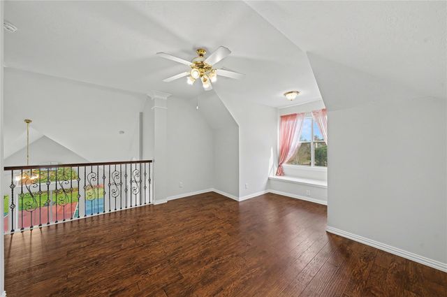 5403 Emerald Pointe Lane, Sugar Land, TX 77479