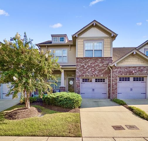 584 Griffin Cir, Hermitage, TN 37076