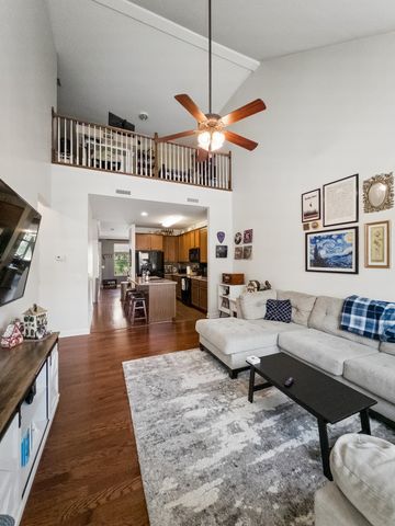 584 Griffin Cir, Hermitage, TN 37076