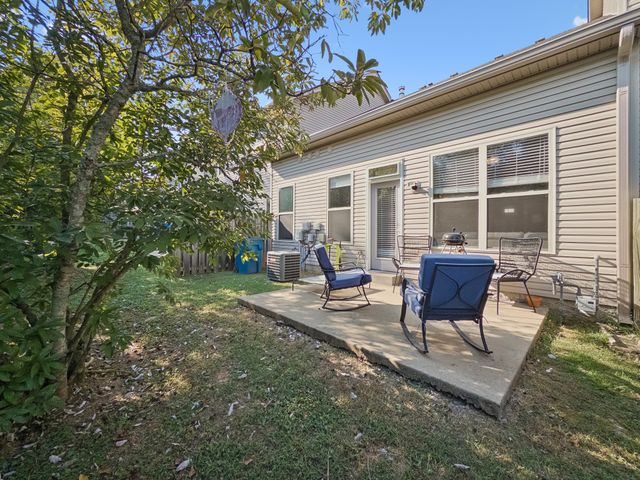 584 Griffin Cir, Hermitage, TN 37076