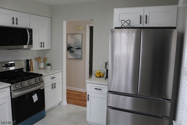 48 Rhea Run, Hampton Twp., NJ 07860