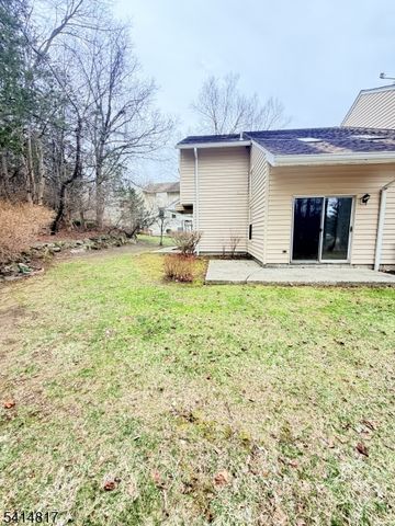 48 Rhea Run, Hampton Twp., NJ 07860