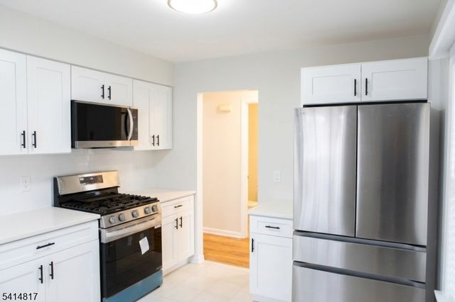 48 Rhea Run, Hampton Twp., NJ 07860