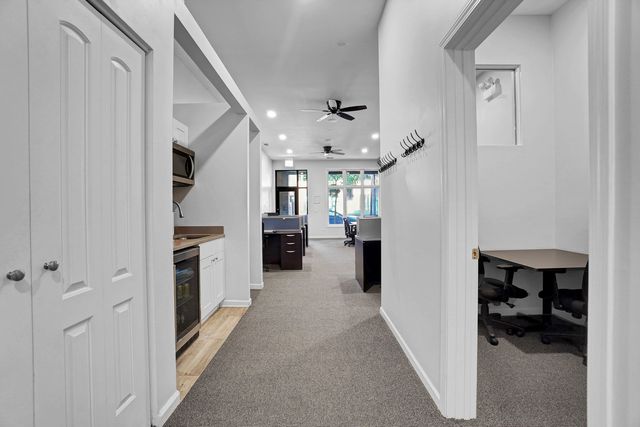 1417 W CHICAGO Avenue C1, Chicago, IL 60642