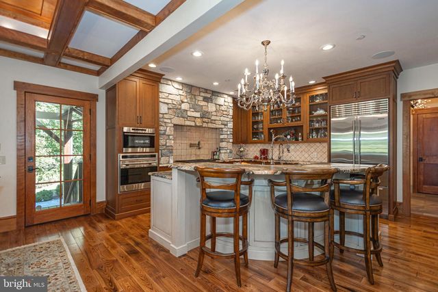 992 A WORTHINGTON MILL RD, Newtown, PA 18940