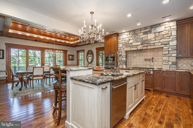 992 A WORTHINGTON MILL RD, Newtown, PA 18940