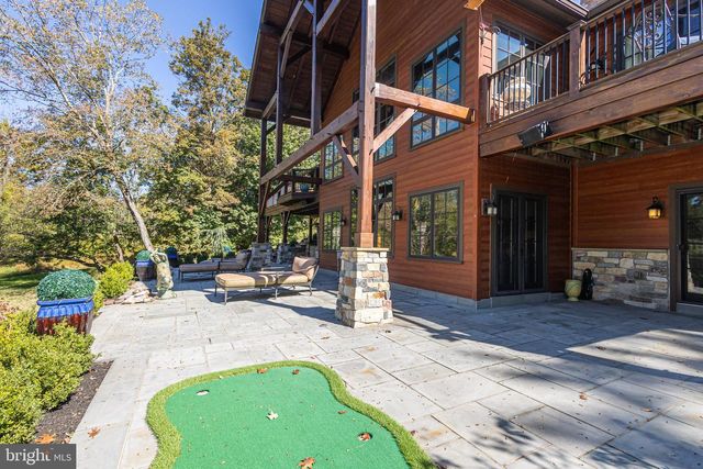 992 A WORTHINGTON MILL RD, Newtown, PA 18940