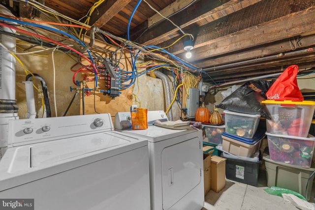 2534 S SARTAIN ST, Philadelphia, PA 19148
