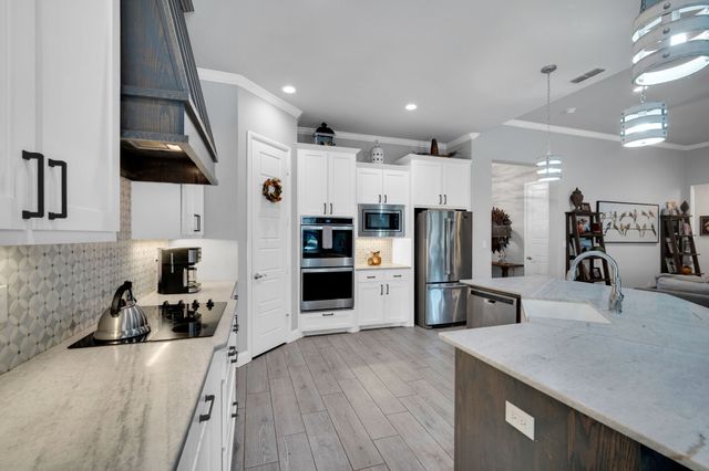 4040 Underwood Lane, Midlothian, TX 76065