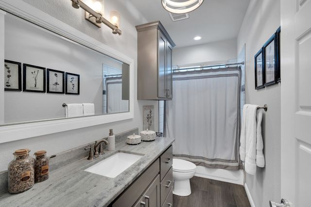 4040 Underwood Lane, Midlothian, TX 76065