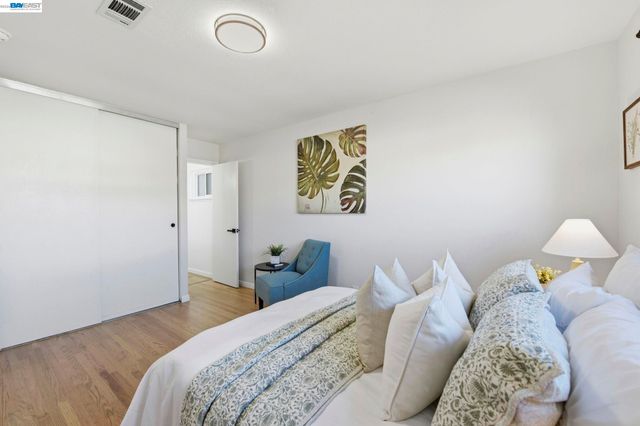 14297 Tiburon Rd, San Leandro, CA 94577