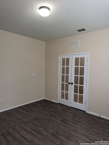 658 Trinity Meadows, San Antonio, TX 78260