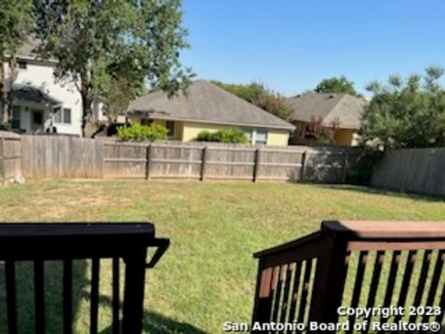 658 Trinity Meadows, San Antonio, TX 78260