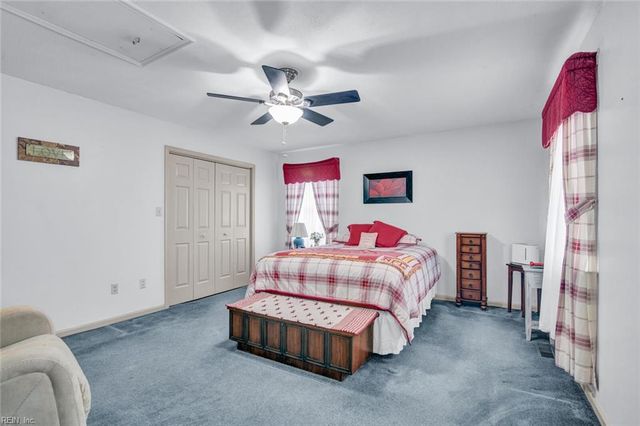 935 Chartwell DR, Newport News, VA 23608