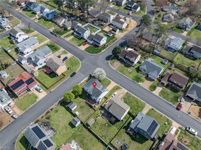 935 Chartwell DR, Newport News, VA 23608