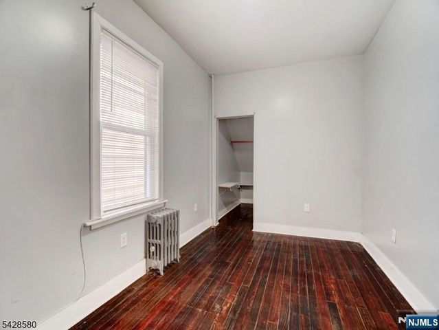 564 Sanford Avenue, Newark, NJ 07106