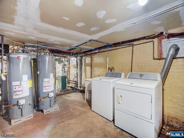 564 Sanford Avenue, Newark, NJ 07106