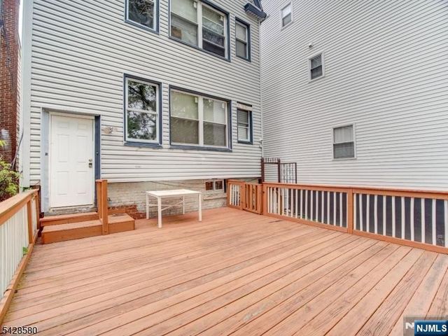 564 Sanford Avenue, Newark, NJ 07106