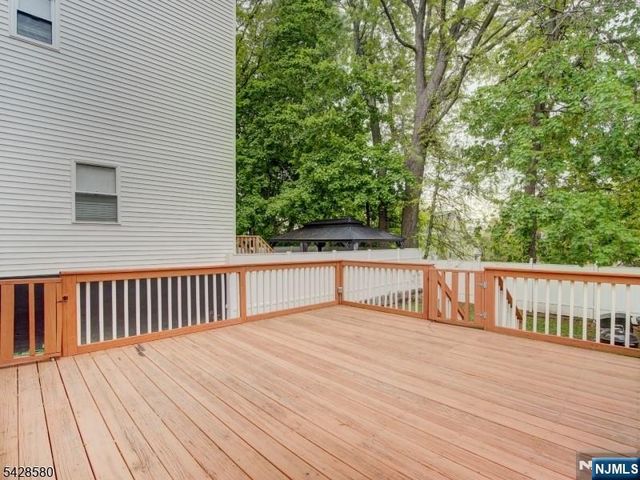 564 Sanford Avenue, Newark, NJ 07106