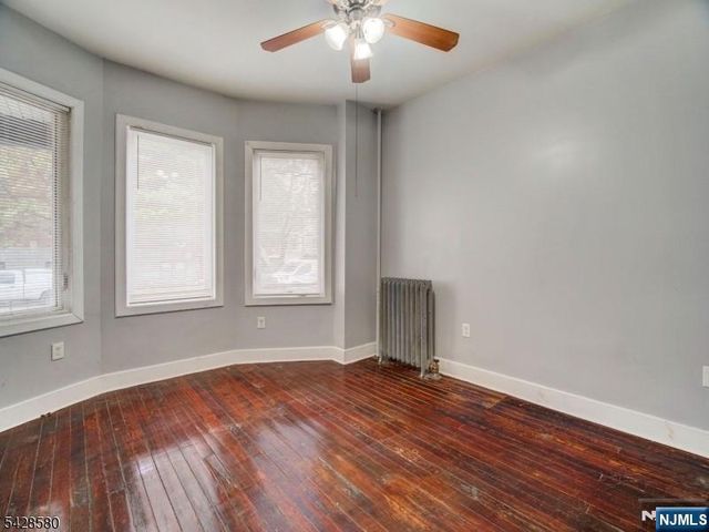 564 Sanford Avenue, Newark, NJ 07106