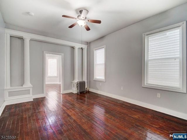 564 Sanford Avenue, Newark, NJ 07106
