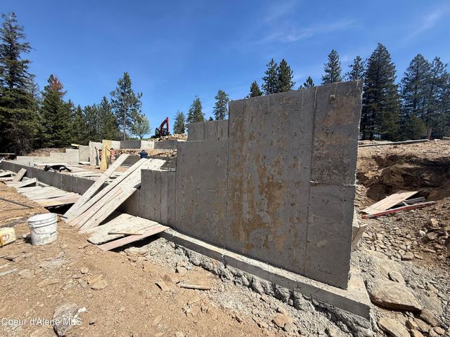 13373 N Spiral Ridge Trl, Rathdrum, ID 83858