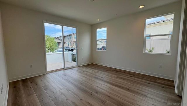 7795 La Mesa Summit Dr, La Mesa, CA 91941
